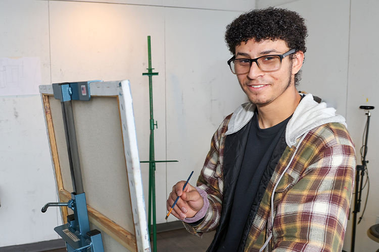 Budding artist and Promise scholar uses newfound ability to earn South Coast grant