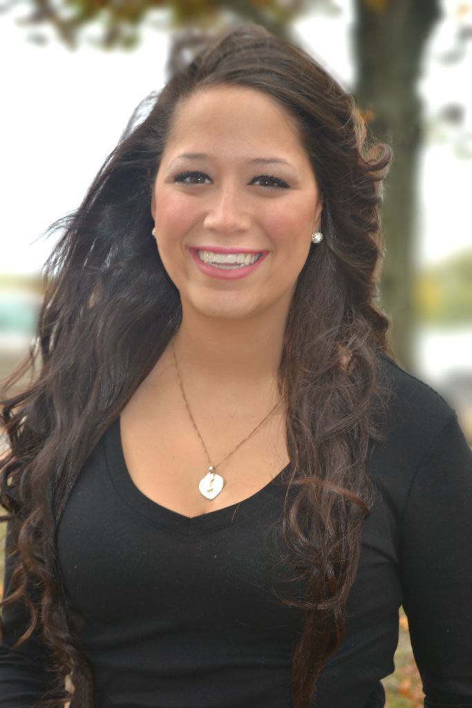 Danielle Grilli Danielle Grilli
